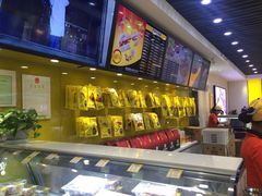 -周黑鸭(武汉天河国际机场五店)