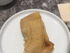 -港丽餐厅(正大店)
