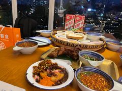 -包整·丝娃娃(一览甲秀楼风景店)