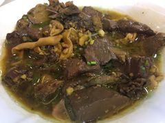 -口衣记鸡饭店