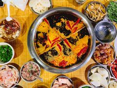 红汤锅底-渝味黄姐火锅(黄泥村店)