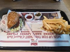-The Habit Burger Grill 哈比特汉堡(复兴soho店)
