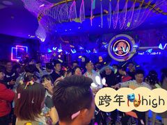 -好乐迪(张扬路八佰伴店)