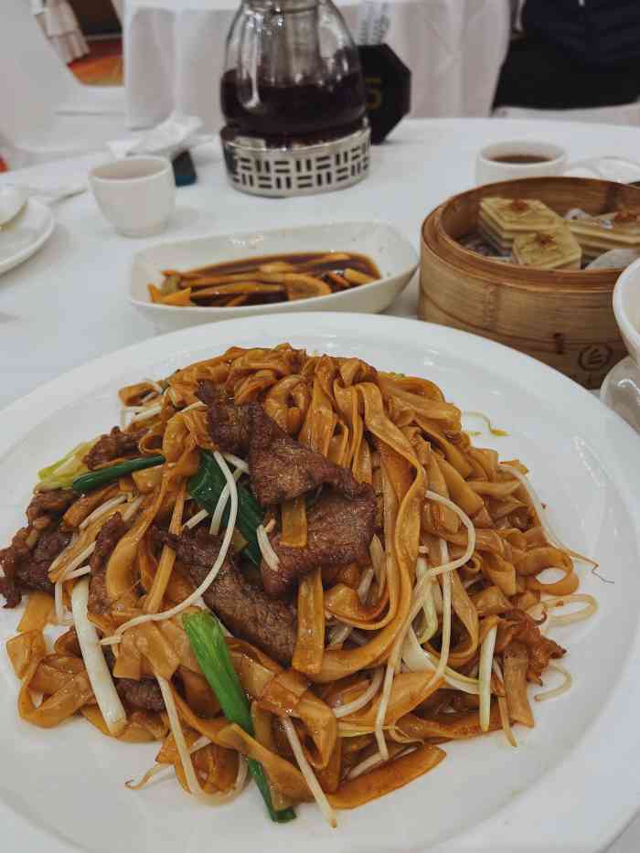 海港城(东区店)-"传奇餐饮大佬麦广帆,麦大师的餐厅,24岁.