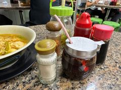 -万利洪记粉面美食