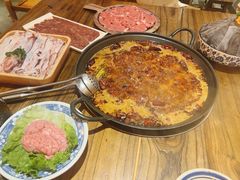 -旧街市鲜货老火锅(大光路店)