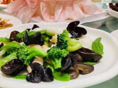 -龙咏记四季家福烤鸭中餐厅(滨湖店)