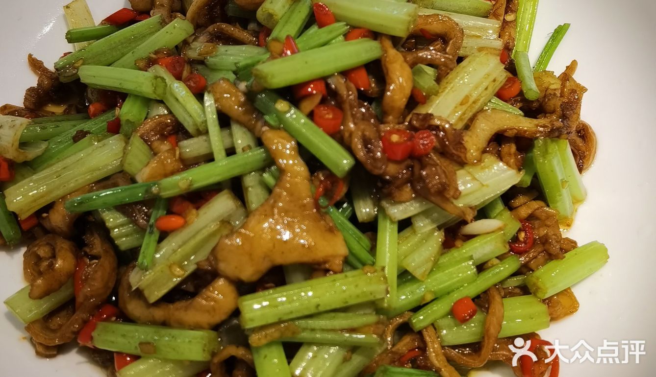 天天吃湘菜,谁扛得住啊!