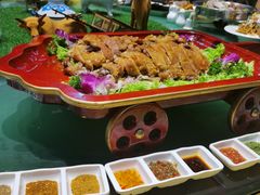 蒙古烤羊背-德乐海蒙餐