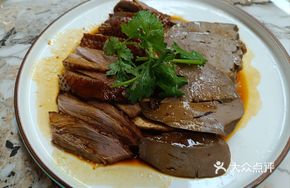 Braised Goose Liver and Goose Meat