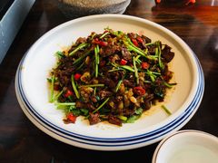 辣炒黄牛肉-寻钵记民菜馆·正宗常德钵子菜(滨湖路店)