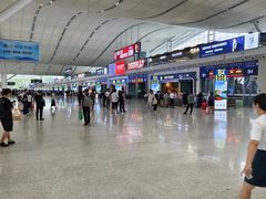 -星巴克(深圳北站B5检票口)