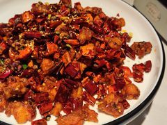 -自己人·宜昌菜(水悦城店)