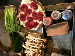 -佬革命主题火锅(玉沙路店)