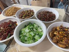 -笨罗卜浏阳菜馆(龙华鹏润达店)
