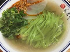 韭叶拉面-鼎义丰功夫牛肉面(人民路店)