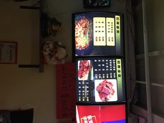 豌逗儿重庆小面-港澳烧卤馆