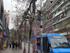 -黄桷坪涂鸦艺术街