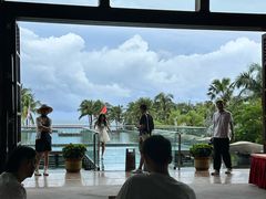 -亚龙湾喜来登·美景台大堂吧