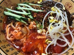 -吴三酸菜麻食酱香面馆(印花布园小区店)