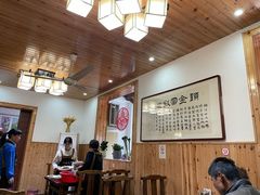 -芦茨金富饭庄·25年老字号·专做稻草鸡