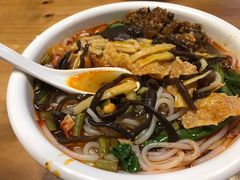 -水平有限螺蛳粉(宏达大厦店)