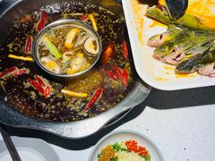 -融泽漁悦三只耳鱼火锅(南郑大道店)