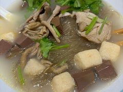 -大食代美食广场(上海中心店)