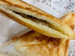 辣鱼包-喜莲咖啡
