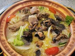 -阿婆情腊排骨火锅(金虹路店)