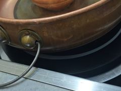 -洞庭洲·防空洞火锅·烧烤·铜锅涮肉(新百广场店)