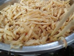 酸笋-阿雄粉店(文明街店)