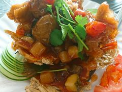 雀巢筑顶-莲华素食府