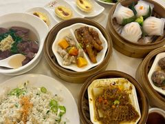 菜心粒蛋白炒饭-万山楼海鲜酒家·二十三年老字号