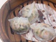 -万龙洲海鲜(大兴绿地缤纷城店)