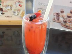 -亚龙湾喜来登·美景台大堂吧