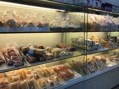 -华荣西饼(列东店)