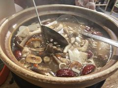 -菌小白火锅(时尚天河店)