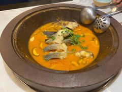 -鲜念蒸汽石锅鱼(红山6979店)
