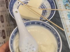 -黄氏许牛奶甜品店(展后街店)