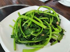炒青菜-张家卫·阳江菜·小海鲜(肥婆湾桥店)