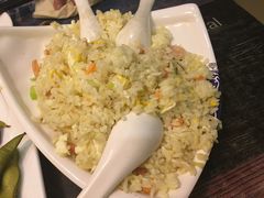 -扒虾小妹儿麻辣海鲜(宏图街店)