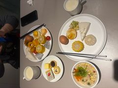 -宜必思·尚品酒店(长沙火车站地铁站店)