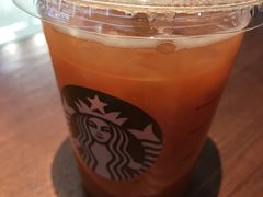 -星巴克(杭州湖滨银泰E区店)