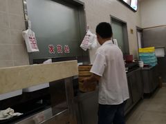 -珊珊小笼馆(仙霞路店)