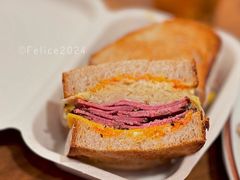 鲁宾牛肉三明治-佐敦面包铺·JORDAN BAKERY