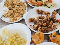 -红月湾海鲜饭店•沙滩海景(双月湾店)