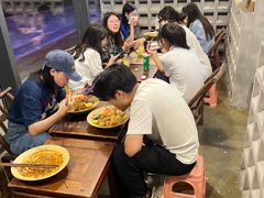 -方铲铲·成都板凳面(滨江银泰店)