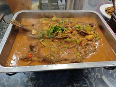 -湖南人家湘菜馆(镇江路店)