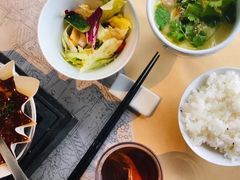 -穹六人间 people 6(岳阳路店)